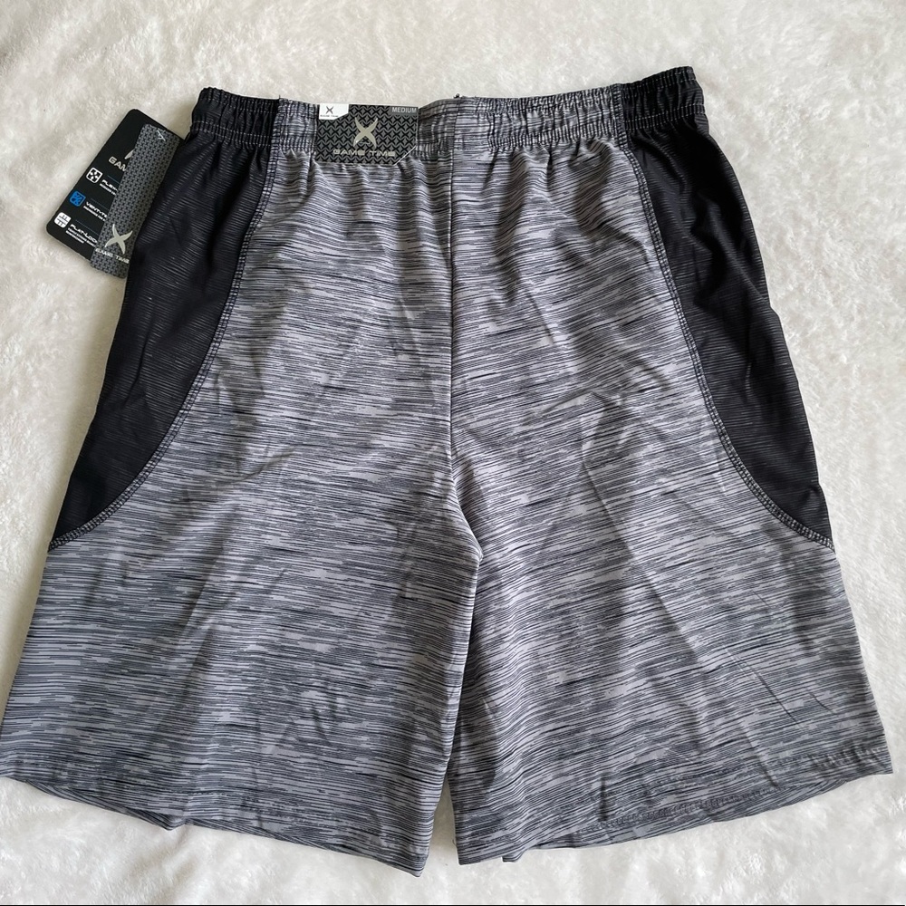 Gray short